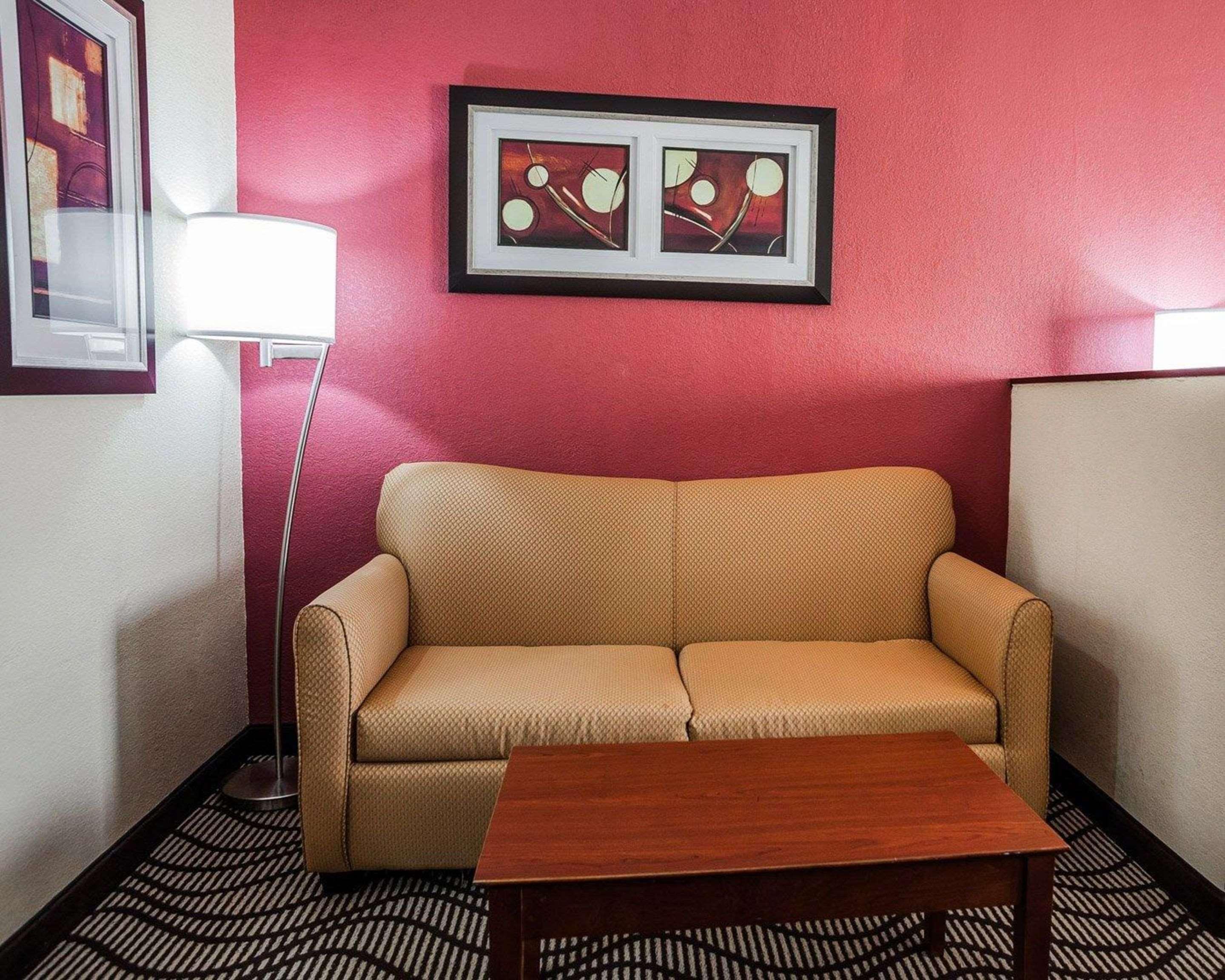Quality Inn & Suites Altoona - Des Moines Екстериор снимка