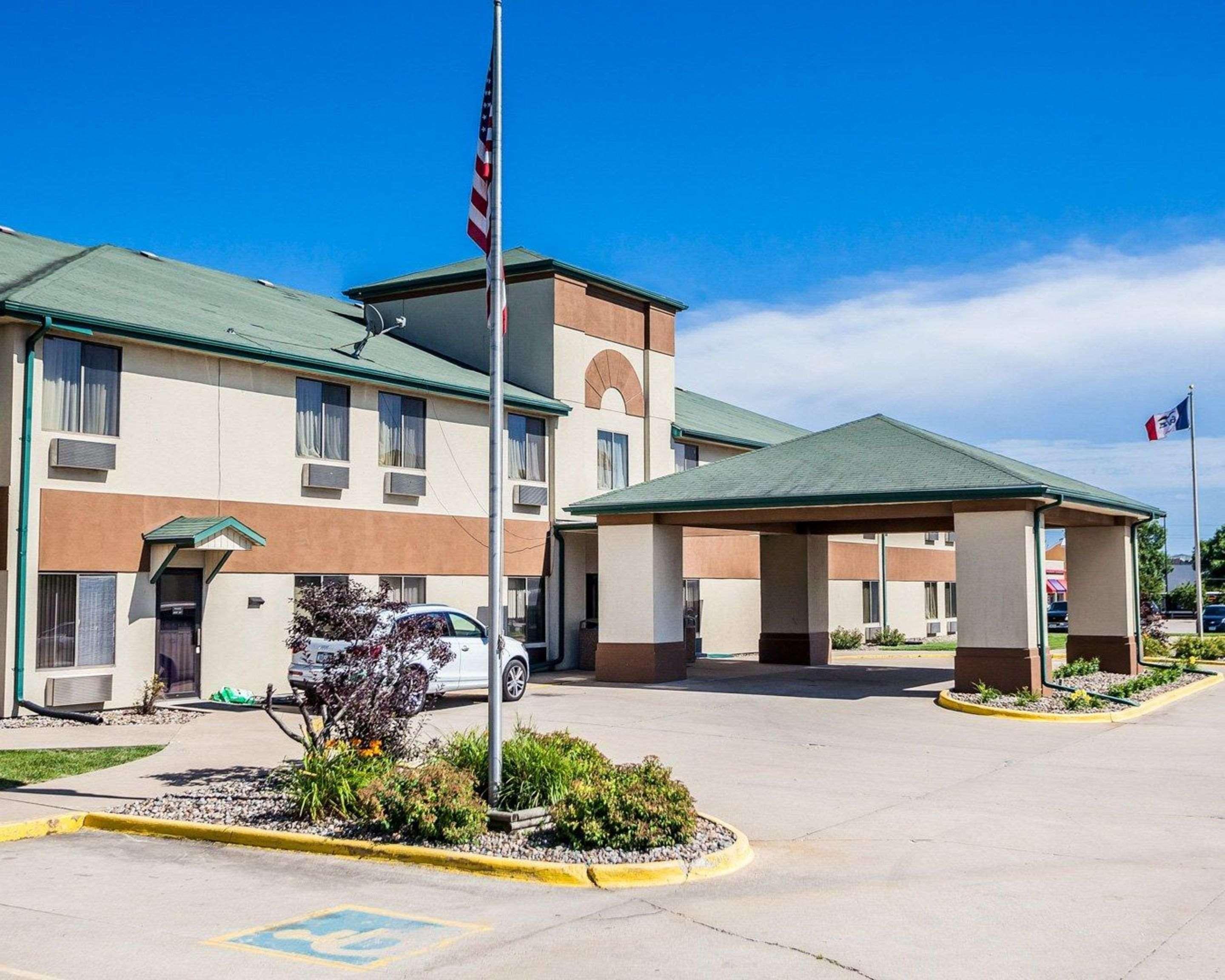 Quality Inn & Suites Altoona - Des Moines Екстериор снимка